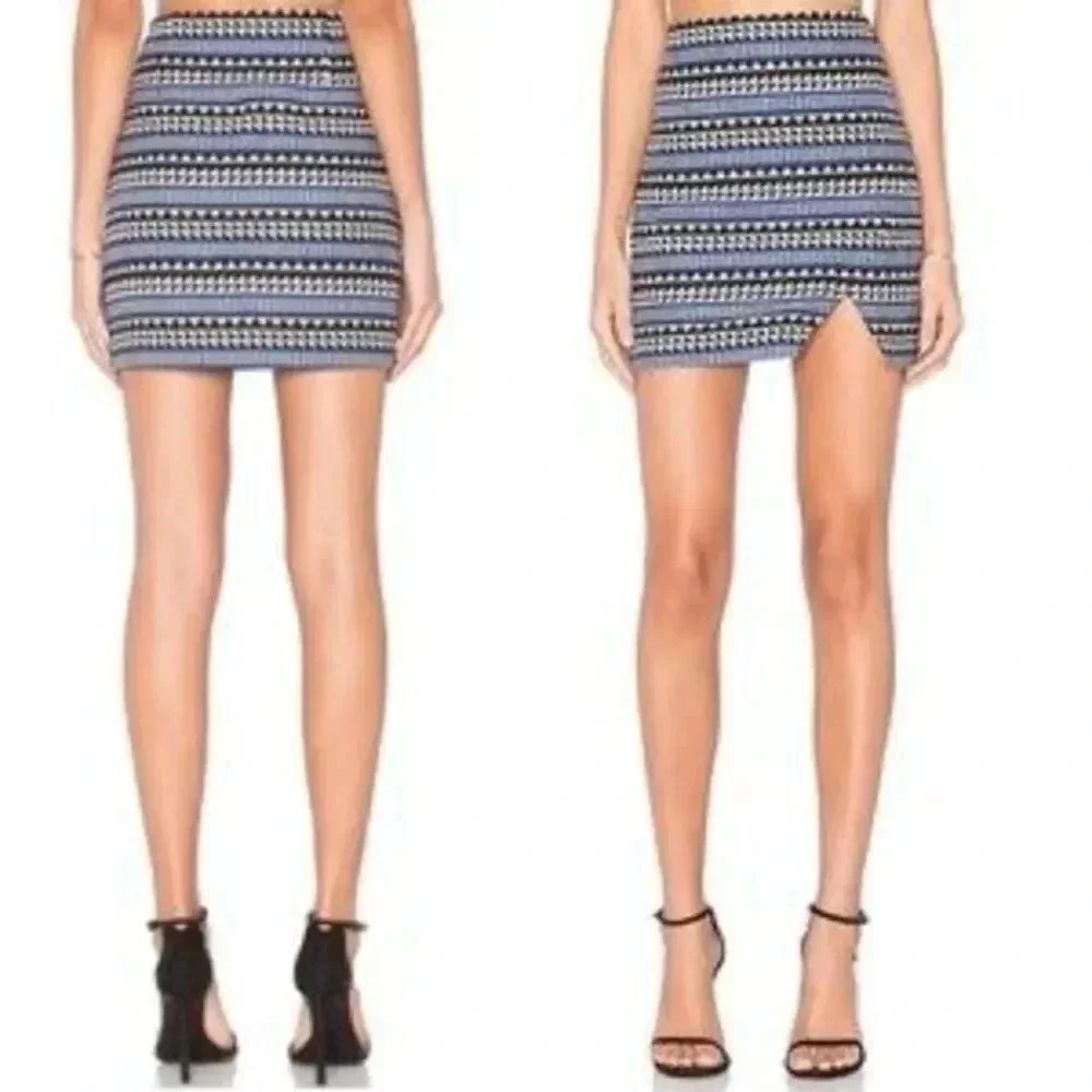 BCBG Blue & White Printed Knit Side Slit Mini Skirt 6
